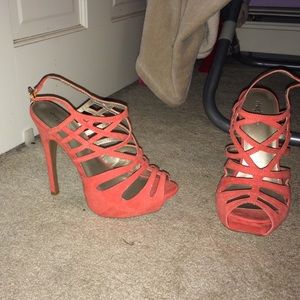 Beight heels, great for going out