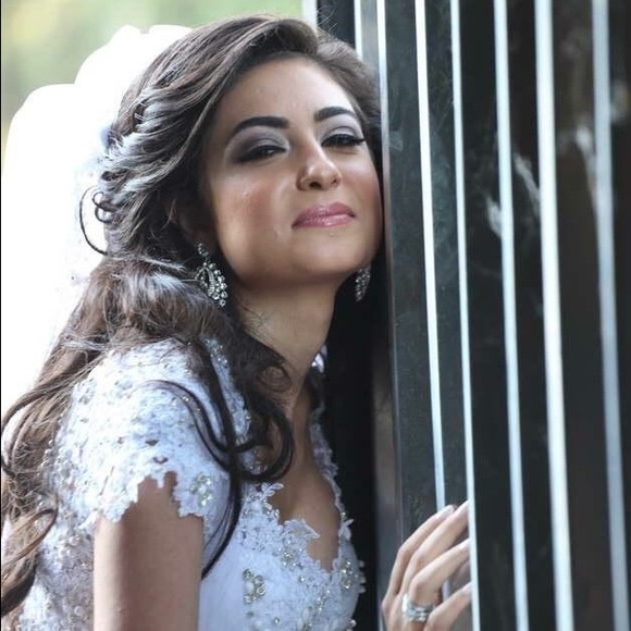 Meet your Posher, Rola