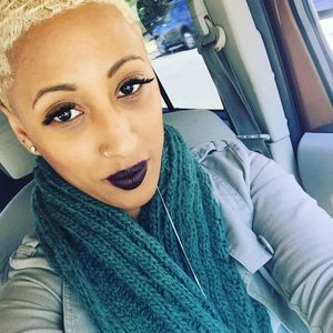 Meet your Posher, Deana