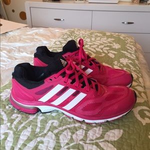 Adidas pink supernova gym shoes
