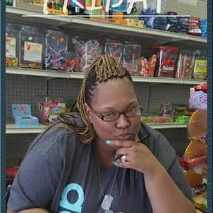 Meet your Posher, Nikki