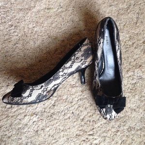 Black and gold lace kitten heels velvet ribbon
