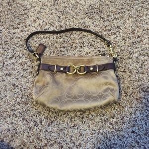 Coach purse. Never used