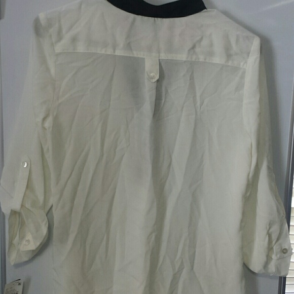 NEW Cream White Blouse - Picture 4 of 4