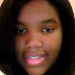 Meet your Posher, Anassia