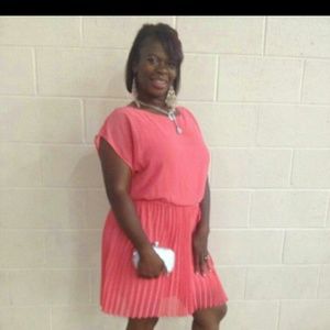 Meet your Posher, Vanessa