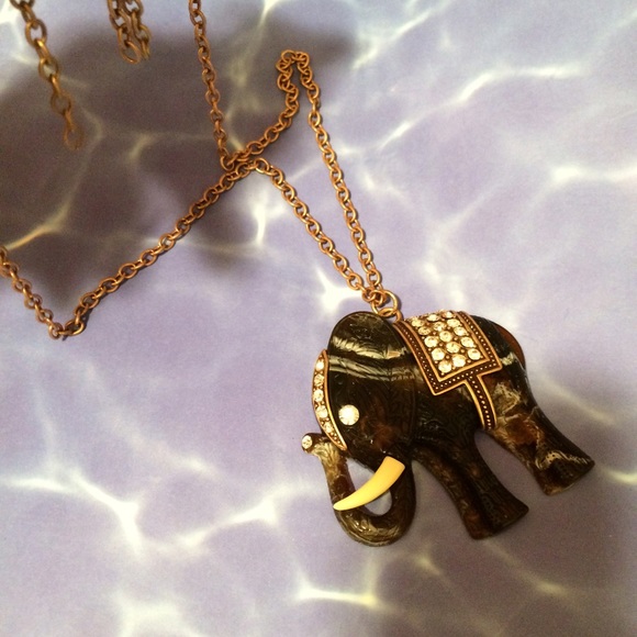 Elephant long pendant necklace Sahara amazon bohemian safari earth animal chain - Picture 3 of 5