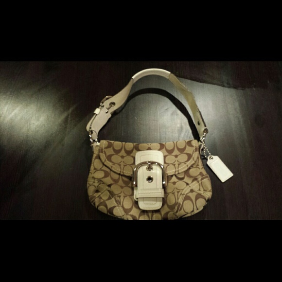 Coach Signature C Khaki and white - Picture 1 of 3