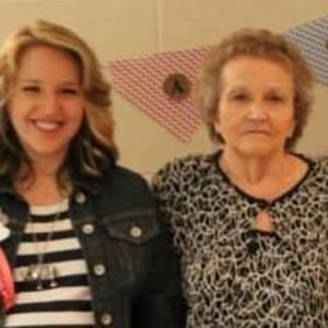 Meet your Posher, Hayley