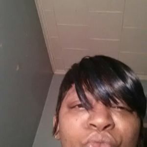 Meet your Posher, Lynn