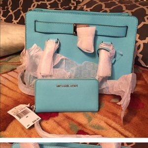 $280 🅿️🅿️ Michael kors set nwt