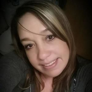 Meet your Posher, Angie