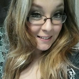 Meet your Posher, Ariana