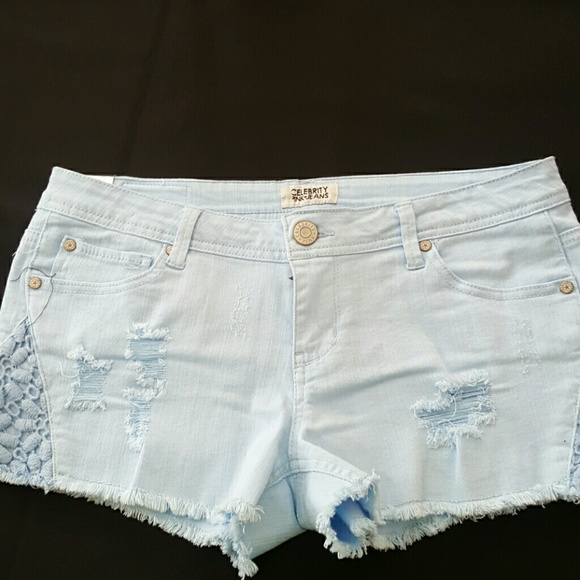 Light blue  short - Picture 2 of 3