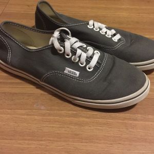 Women's grey vans