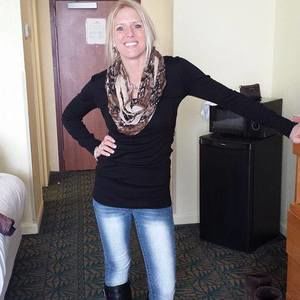 Meet your Posher, Rebecca