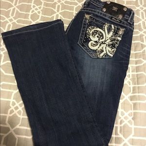 Miss Me jeans size 27 short.