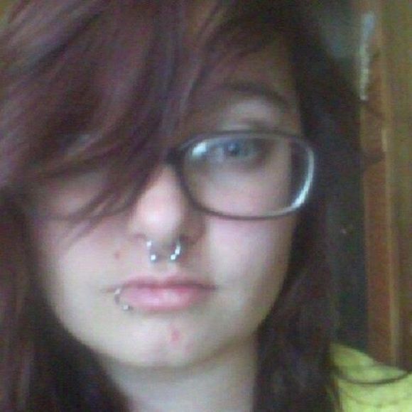 Meet your Posher, Veronica - Picture 1 of 1