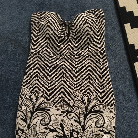 Black and white strapless dress