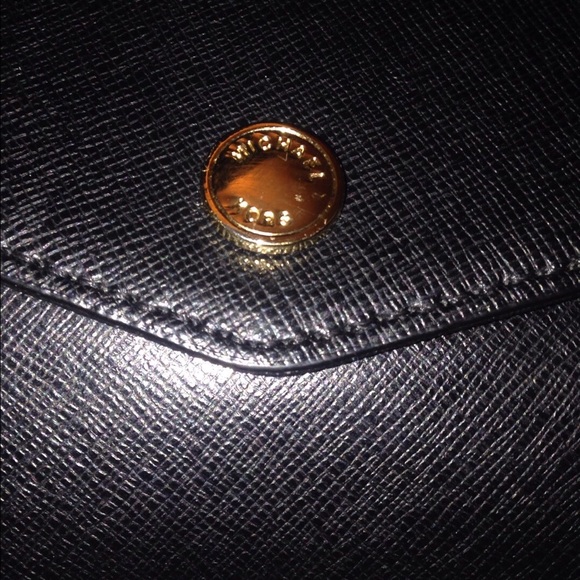 Michael Kors Wallet - Picture 2 of 3