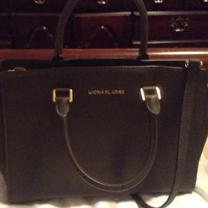 Michael Kors Medium Selma Tote
