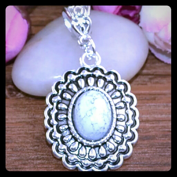 Very beautiful pendant for a necklace