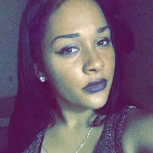 Meet your Posher, Kiera