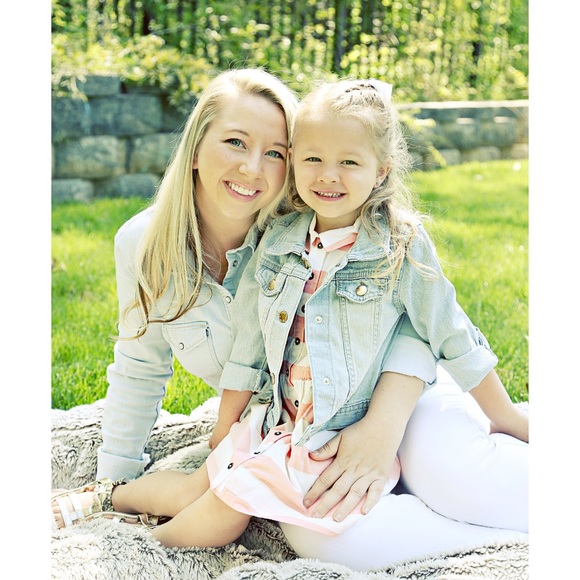 Meet your Posher, Kristi - Picture 4 of 4