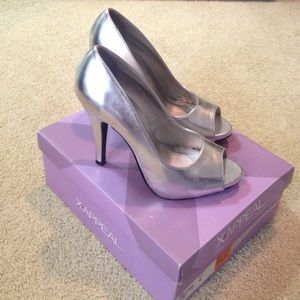 X.appeal Silver peep toe heels size 6.5