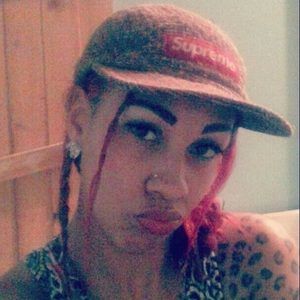 Meet your Posher, Destiny