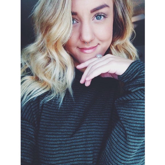 Meet your Posher, Jessani - Picture 1 of 1