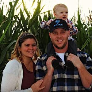 Meet your Posher, Kayla