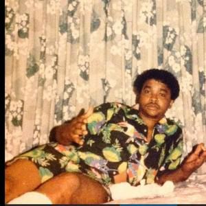 Meet your Posher, Monique