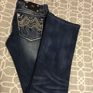 Miss Me jeans. size 27 short