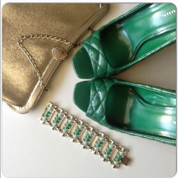 Nib emerald green quilt stitch pumps