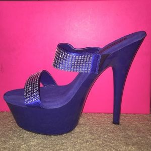 Royal Blue Heels 🔵🔵🔵