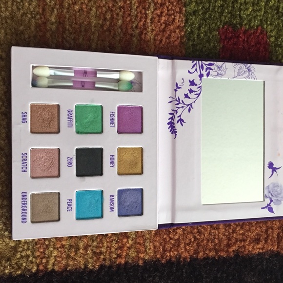 Urban Decay palette.