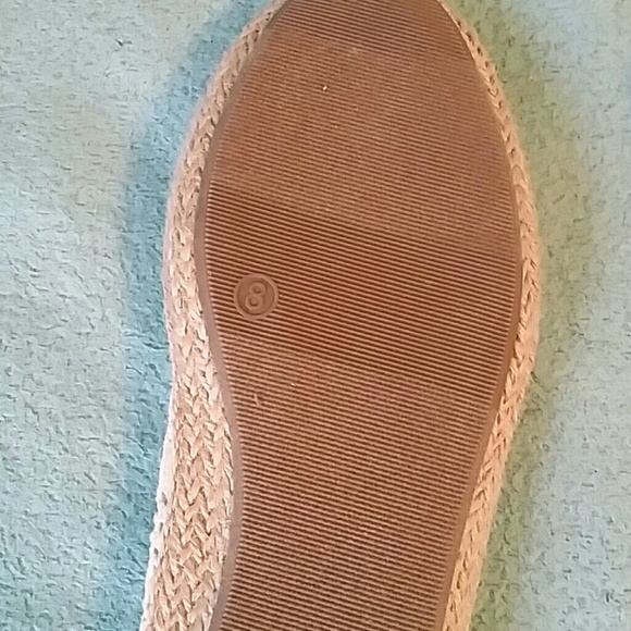 off-white crochet flats - Picture 2 of 4