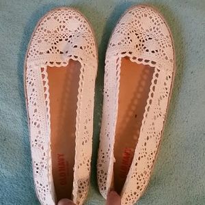 off-white crochet flats