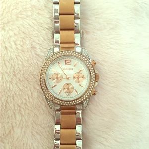Beautiful Express Watch⌚️