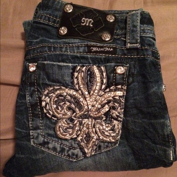 Size 27 miss me's