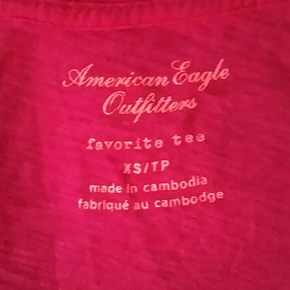 American Eagle V-neck - Picture 2 of 3