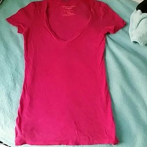 American Eagle V-neck
