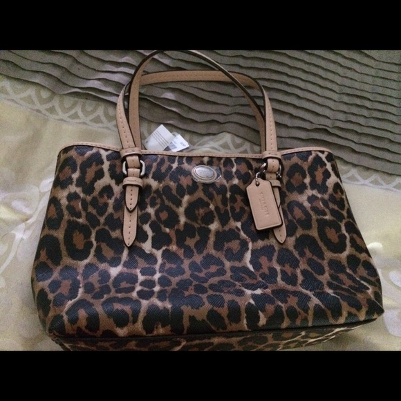 Cheetah print nwt small handbag