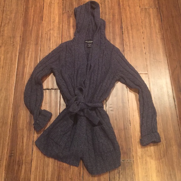 Blue Abercrombie and Fitch Sweater