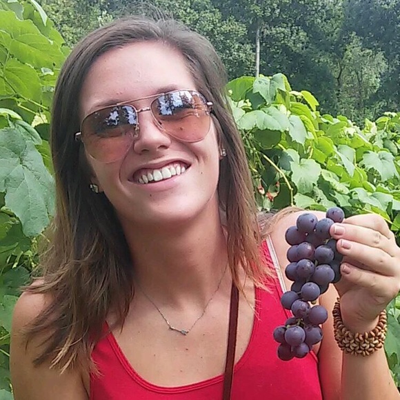 Meet your Posher, Janie