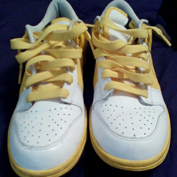 Nike shoes