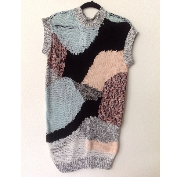 ❌SOLD❌ McQueen Open-Knit Patchwork Top - Picture 2 of 4
