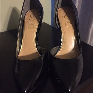 Never worn BCBG black pumps