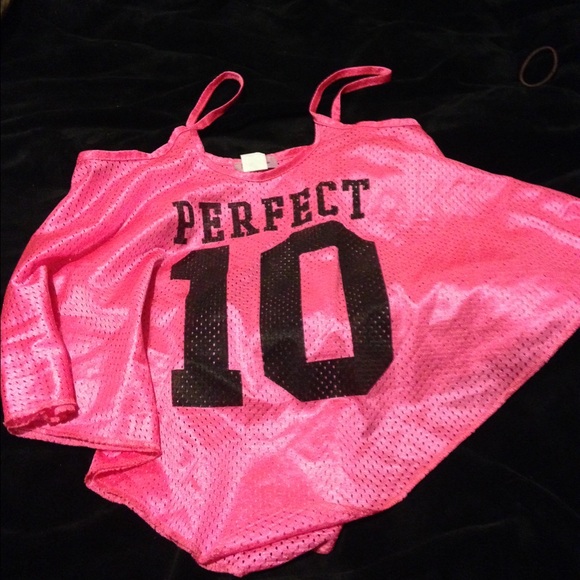 Over top sports blouse